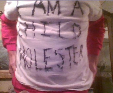 Picture of Jason Bishop wearing shirt I Am A Child Molester Picture of Jason Bishop wearing shirt I Am A Child Molester