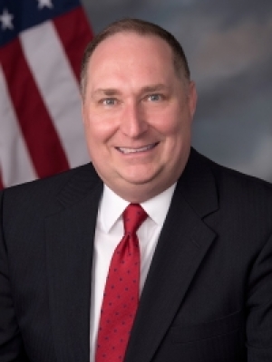 USA Dustin J. Slinkard