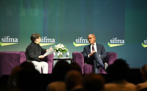 U.S. Attorney Damian Williams and former SDNY U.S. Attorney Mary Jo White speaking at SIFMA’s Compliance and Legal Seminar