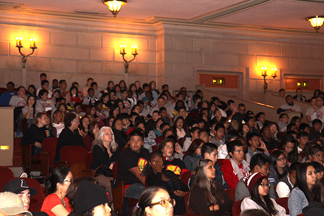 Students participate in Q&A