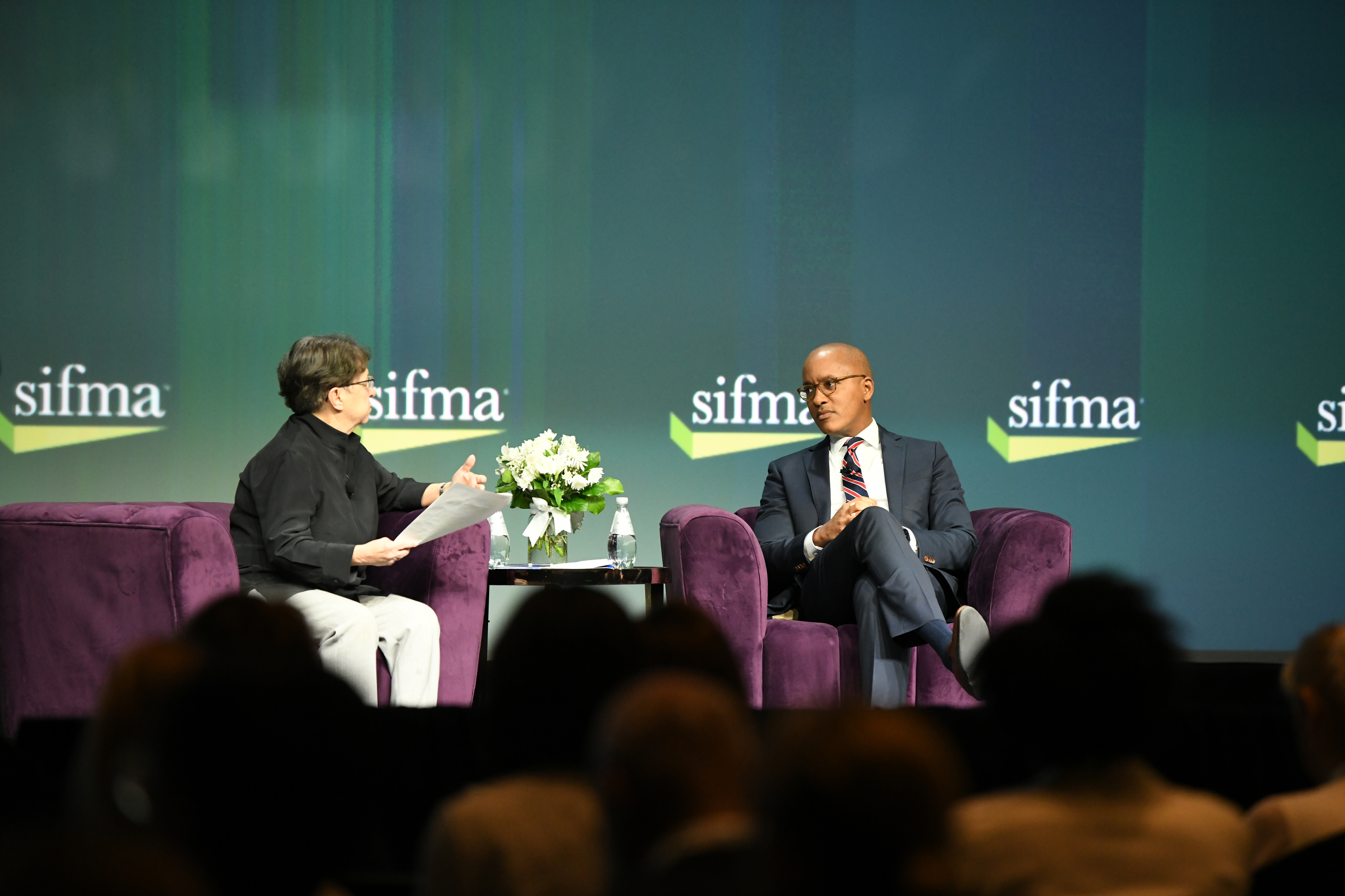 U.S. Attorney Damian Williams and former SDNY U.S. Attorney Mary Jo White speaking at SIFMA’s Compliance and Legal Seminar