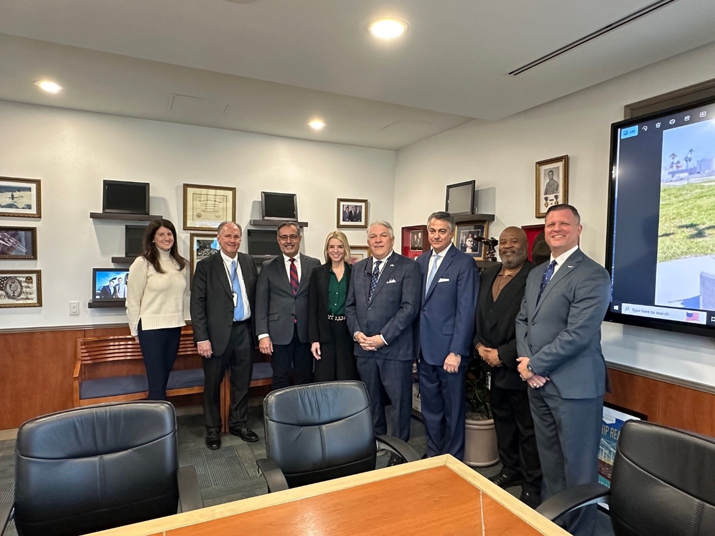 Attorney General Pam Bondi (middle) with Tampa Port Leadership