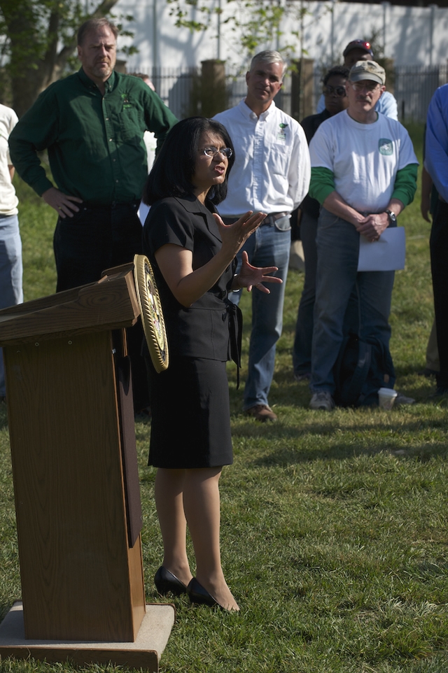 Assistant Attorney General for the Environment and Natural Resources Division Ignacia S. Moreno greeted volunteers