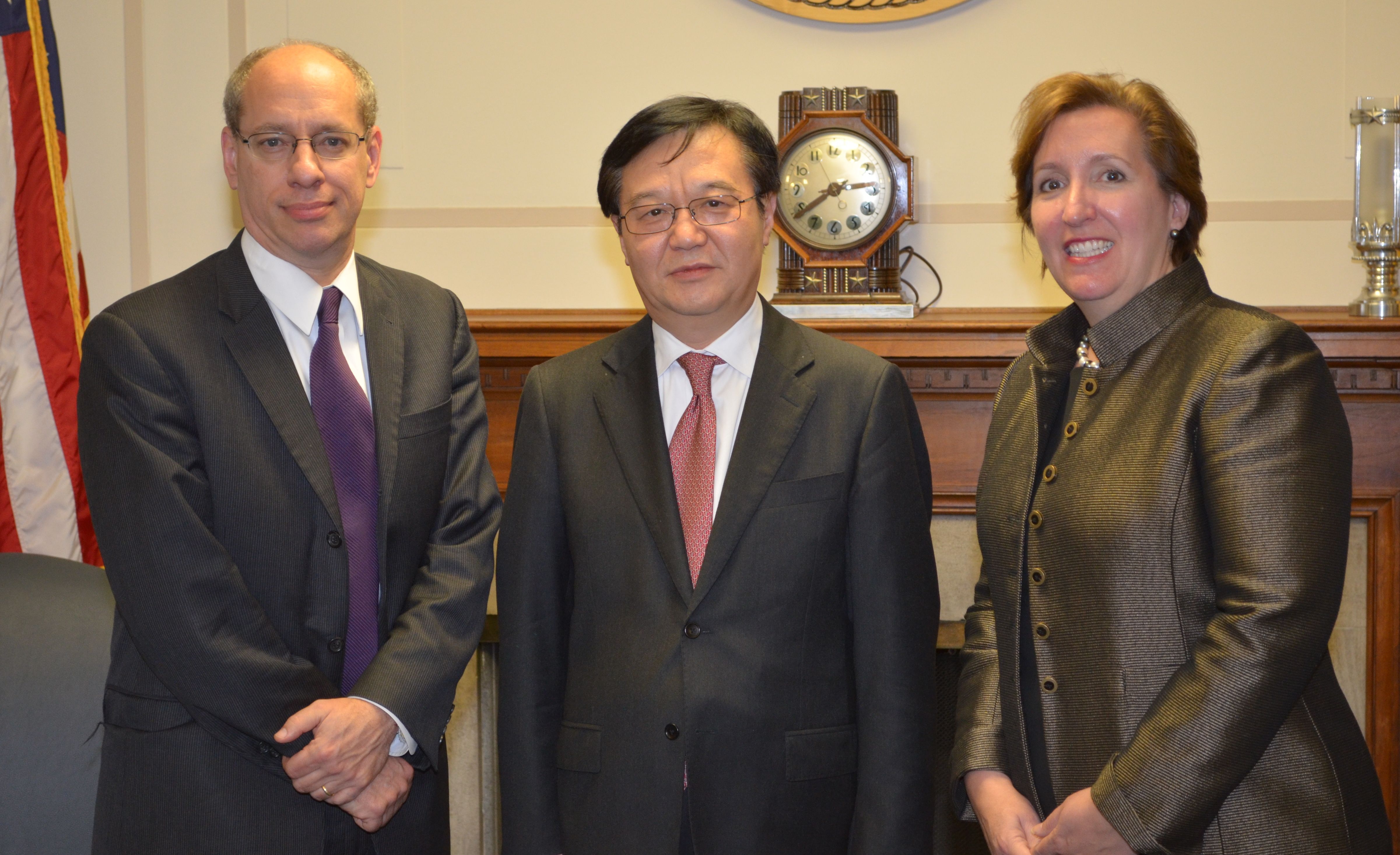 Jon Leibowitz; Gao Hucheng, Sharis Pozen meet in Washington, D.C.