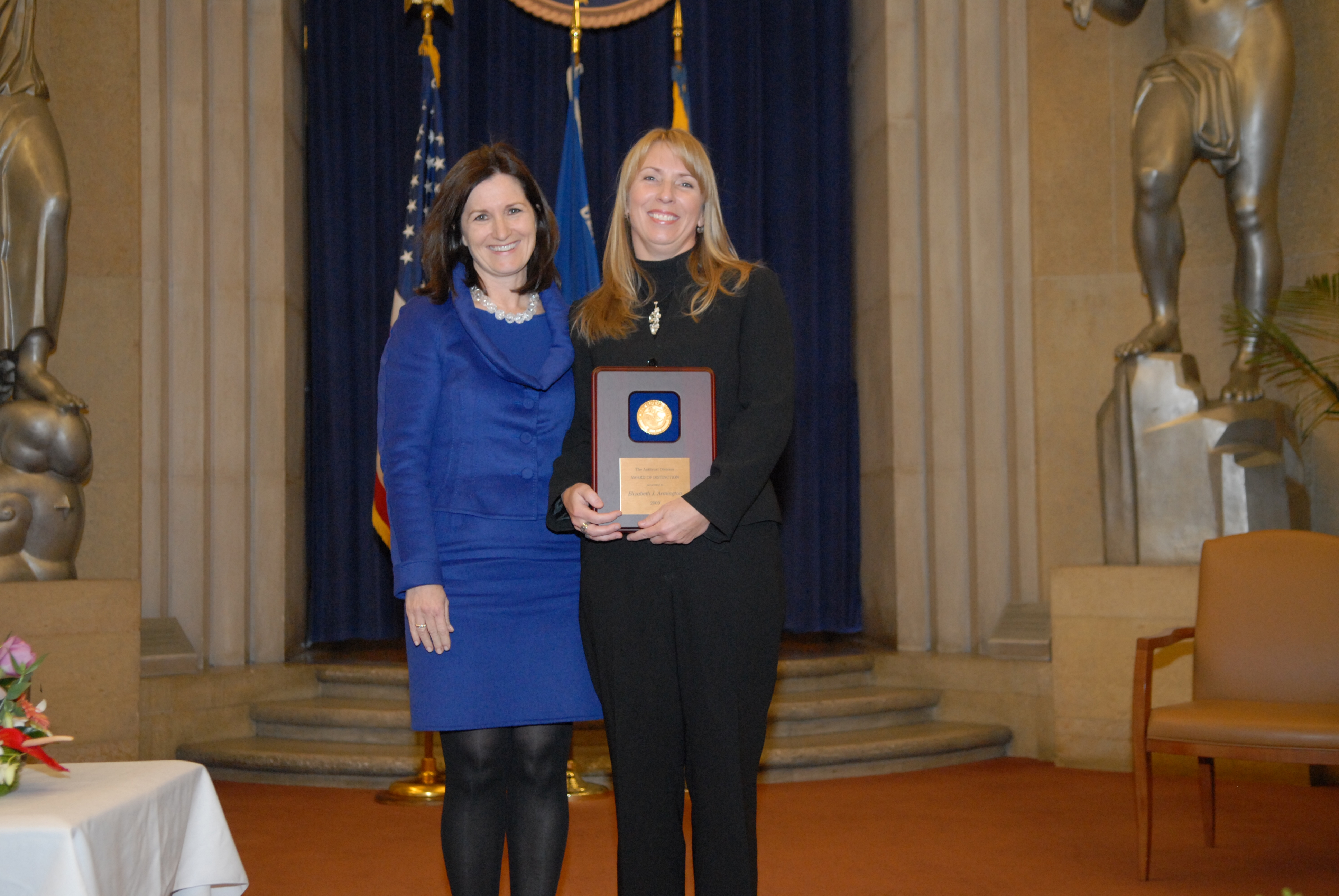 2009 AAG Individual Award recipient Elizabeth Armington.
