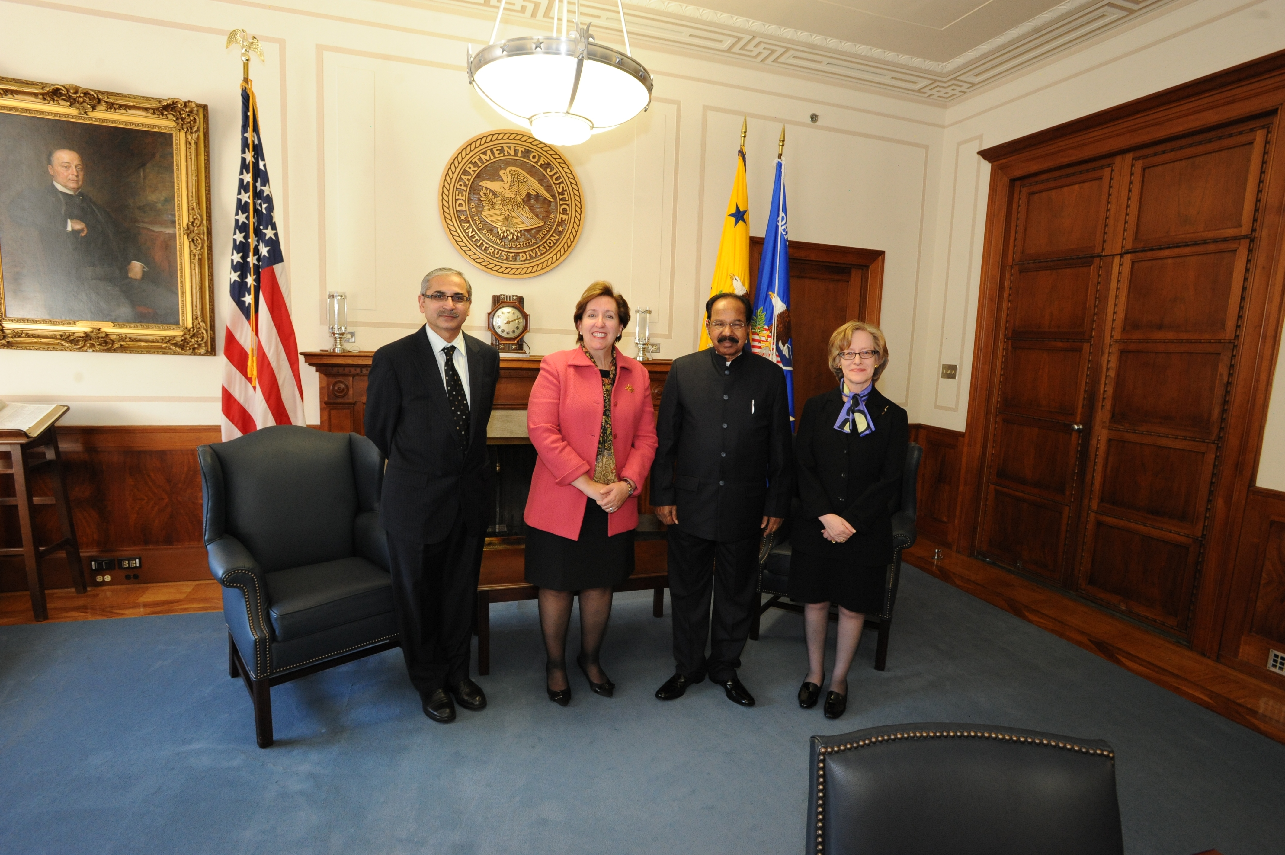 Vinay Kwatra, Sharis Pozen, Veerappa Moily, and Rachel Brandenburger meet in Washington, D.C.