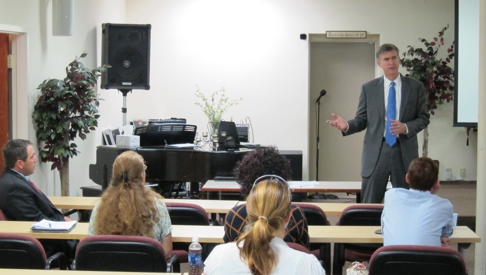 USA Bentley speaks at Ready 4 Work.