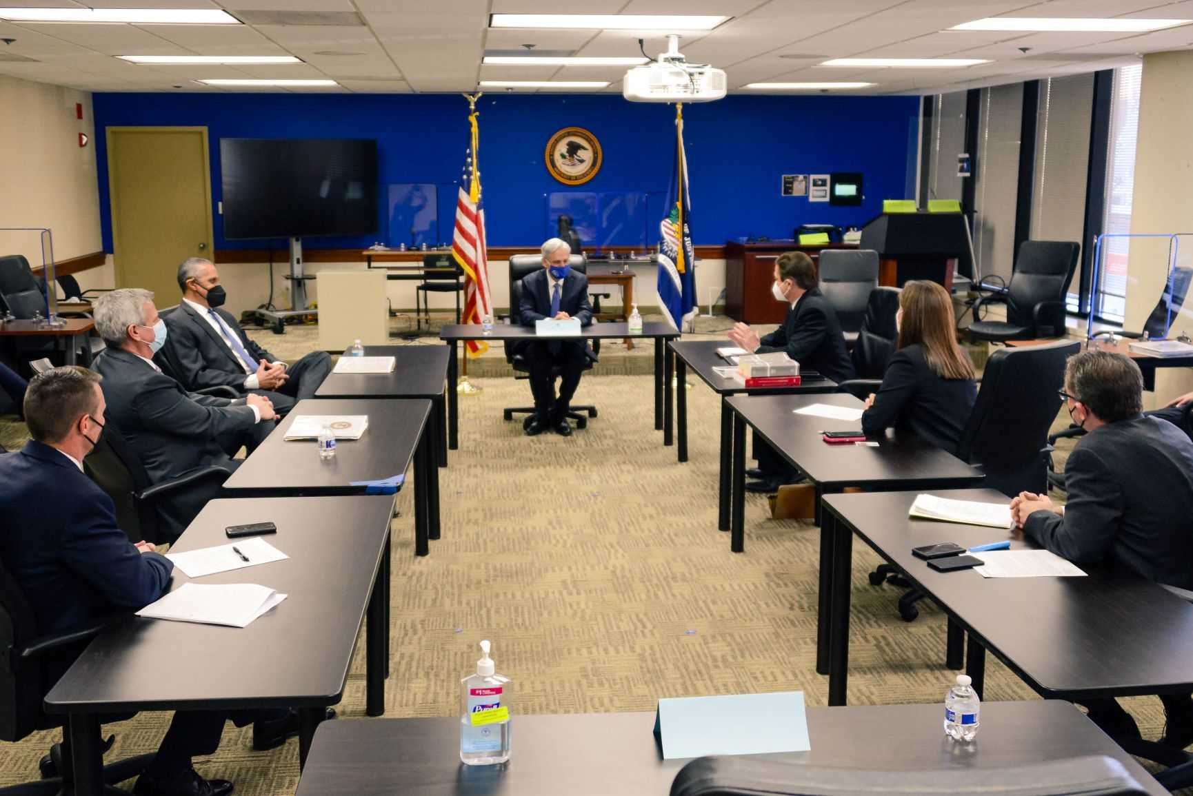 Attorney General Garland visited the United States Attorney’s Office for the District of Columbia for additional briefings on the January 6 insurrection and to thank everyone for their tireless work on this and countless other cases.