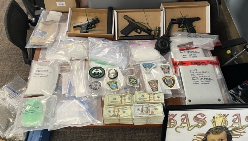 Combined seizure of guns and money 