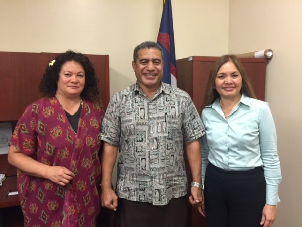 Picture of U.S. Attorney Alicia Limtiaco meeting with Suzanna Tiapula, Distinguished Fellow at IVAT and Utuali’i luniasolua Tului Savusa, Director, Department of Homeland Security and Chair of the Human Trafficking Task Force, in American Samoa