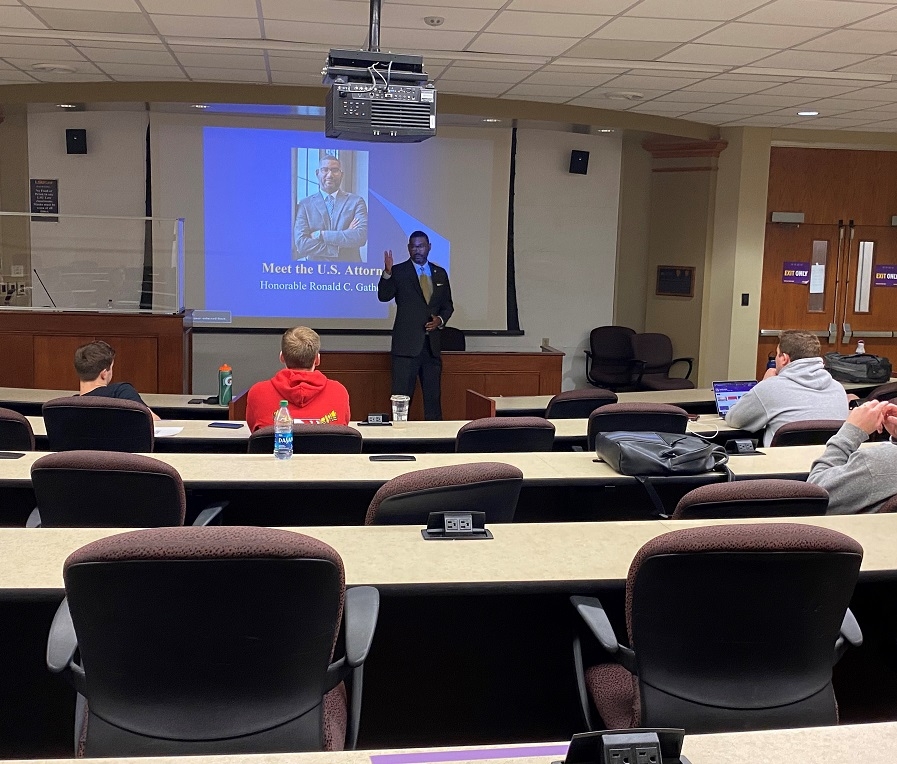 US Attorney Ronald C. Gathe, Jr  talks to LSU law students