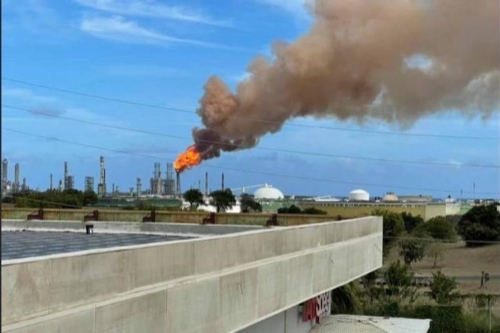 Card Smoke Stack Pollution, Photo by ENRD