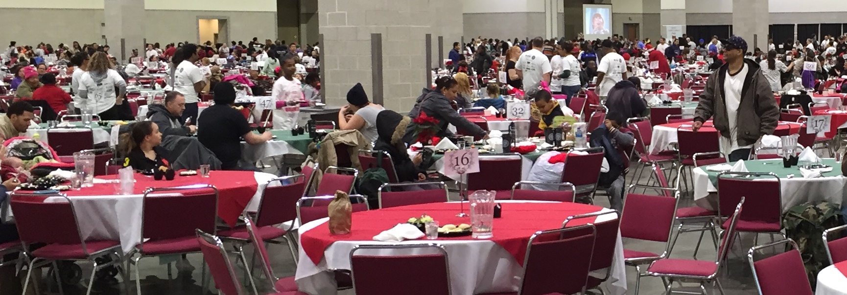 Feed 1000 provided warm meals, clothing and health services to 2,000 individuals in need