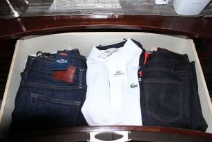 Twenty Two Indicted In 20 Million Theft Ring At High End Shopping