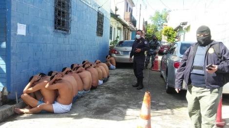 Salvadoran Police arrest multiple gang members in Operation Regional Shield.