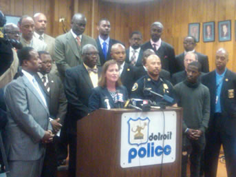 Faith leaders and aw enforcement officials join forces to fight violent crime in Detroit.