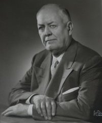 Sam M. Wear